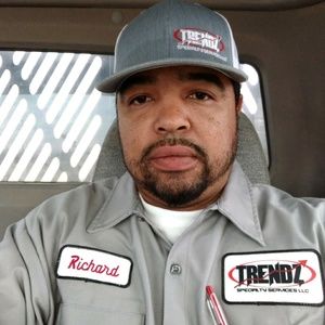 Meet your Posher, Richard